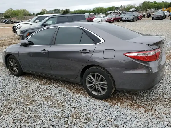 4T1BF1FK4HU771678 2017 TOYOTA CAMRY - Image 2