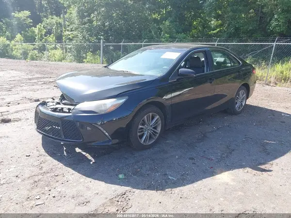 4T1BF1FK4HU775939 2017 TOYOTA CAMRY - Image 2