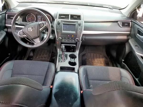 4T1BF1FK4HU782695 2017 TOYOTA CAMRY - Image 8