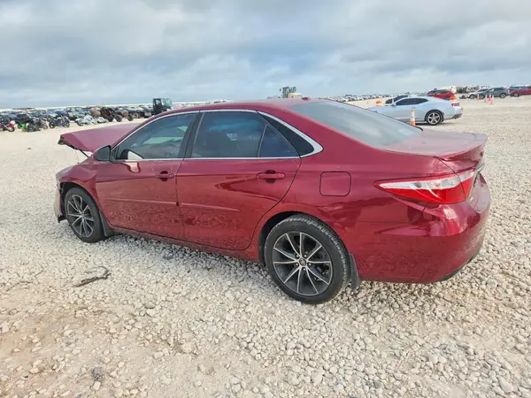 4T1BF1FK4HU785192 2017 TOYOTA CAMRY - Image 2