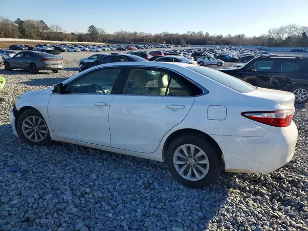 4T1BF1FK4HU786455 2017 TOYOTA CAMRY - Image 2