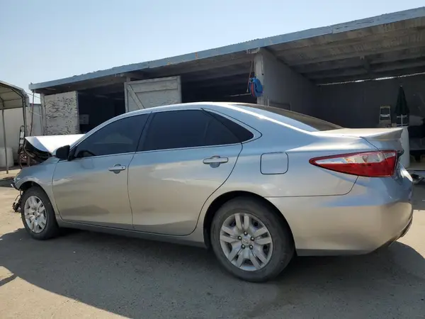 4T1BF1FK4HU787699 2017 TOYOTA CAMRY - Image 2