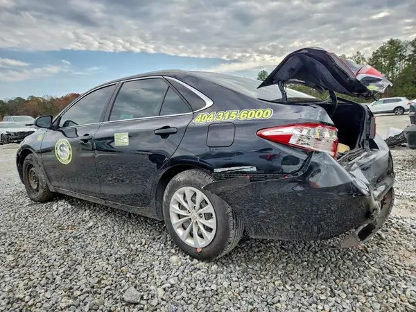 4T1BF1FK4HU788951 2017 TOYOTA CAMRY - Image 2