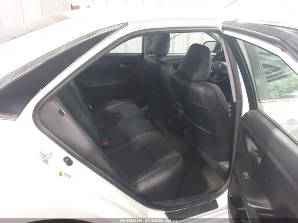 4T1BF1FK4HU790960 2017 TOYOTA CAMRY - Image 8