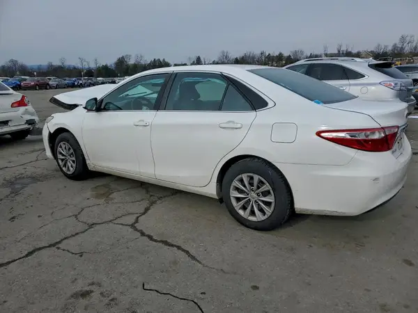 4T1BF1FK4HU791347 2017 TOYOTA CAMRY - Image 2