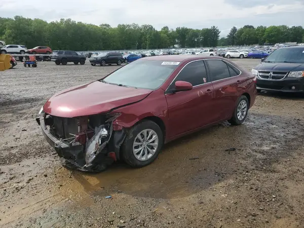 4T1BF1FK4HU794930 2017 TOYOTA CAMRY - Image 1