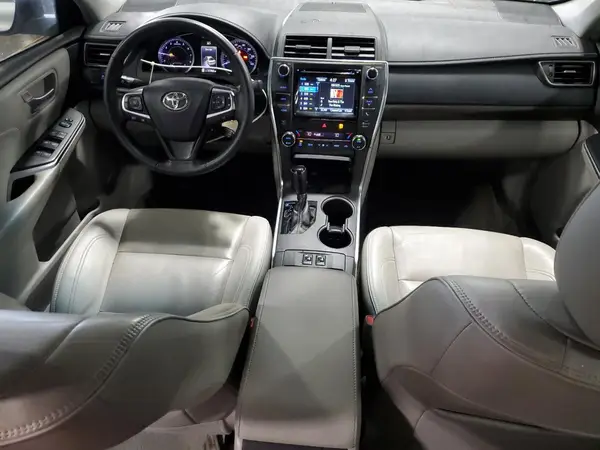 4T1BF1FK4HU795737 2017 TOYOTA CAMRY - Image 8