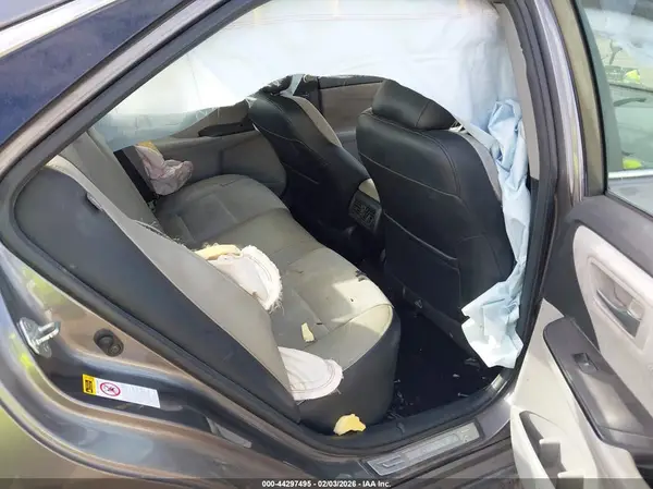 4T1BF1FK4HU796354 2017 TOYOTA CAMRY - Image 8
