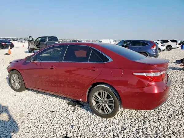 4T1BF1FK4HU801116 2017 TOYOTA CAMRY - Image 2