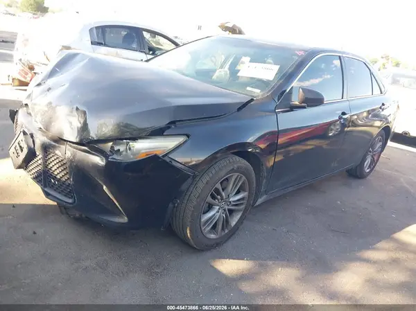 4T1BF1FK4HU807322 2017 TOYOTA CAMRY - Image 2