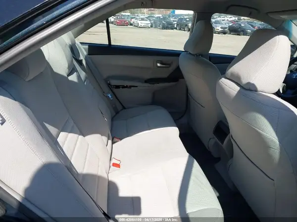 4T1BF1FK4HU809054 2017 TOYOTA CAMRY - Image 8