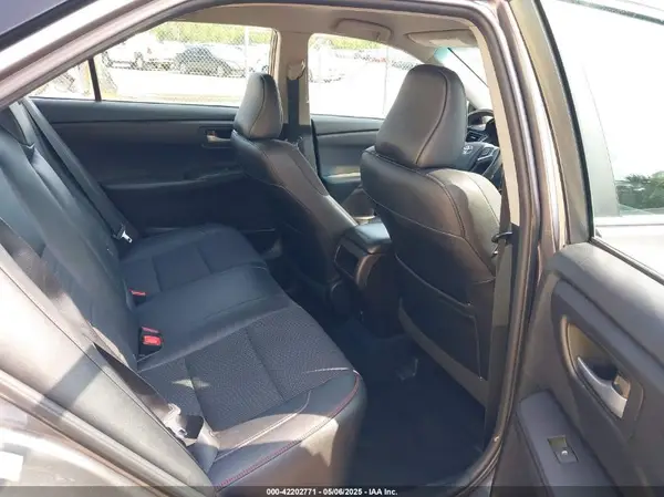 4T1BF1FK4HU814626 2017 TOYOTA CAMRY - Image 8