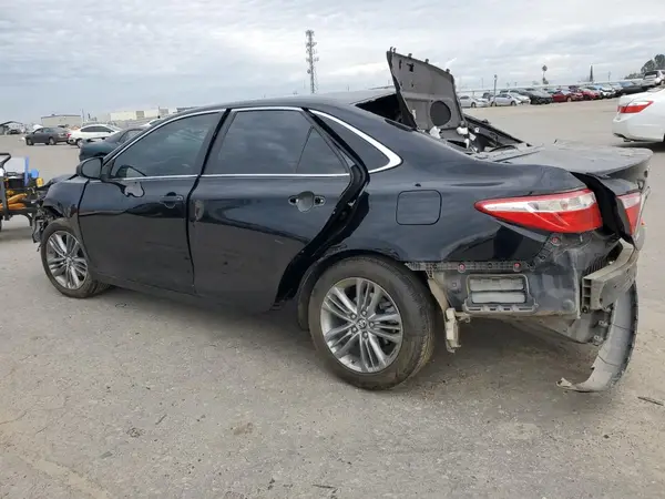 4T1BF1FK4HU815582 2017 TOYOTA CAMRY - Image 2
