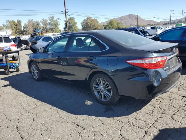 4T1BF1FK5GU117531 2016 TOYOTA CAMRY - Image 2
