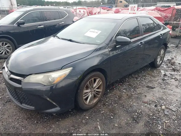 4T1BF1FK5GU122115 2016 TOYOTA CAMRY - Image 2