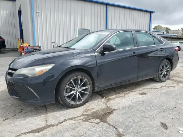 4T1BF1FK5GU125354 2016 TOYOTA CAMRY - Image 1