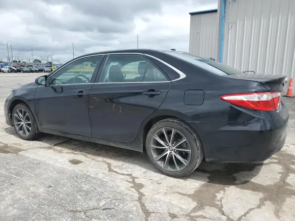 4T1BF1FK5GU125354 2016 TOYOTA CAMRY - Image 2