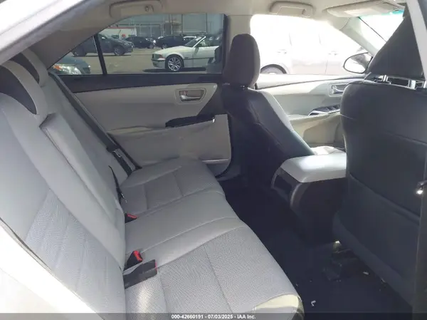 4T1BF1FK5GU125743 2016 TOYOTA CAMRY - Image 8
