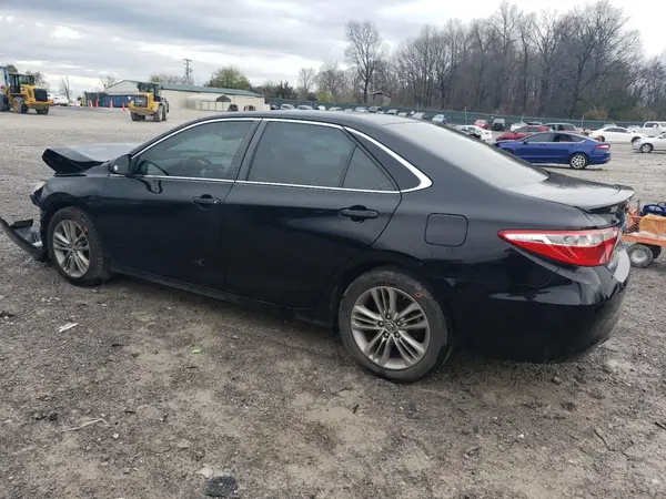4T1BF1FK5GU131610 2016 TOYOTA CAMRY - Image 2