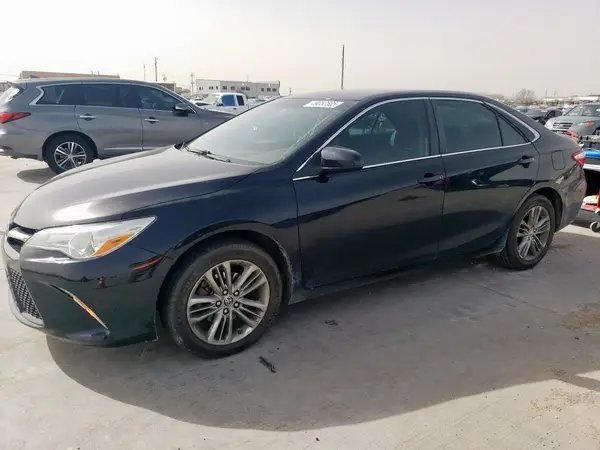4T1BF1FK5GU141280 2016 TOYOTA CAMRY - Image 1