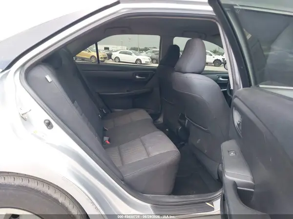 4T1BF1FK5GU141375 2016 TOYOTA CAMRY - Image 8