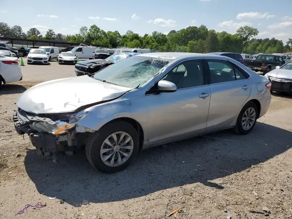 4T1BF1FK5GU143367 2016 TOYOTA CAMRY - Image 1