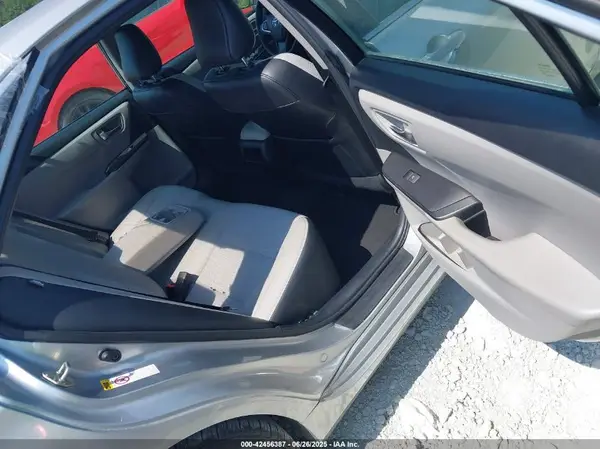 4T1BF1FK5GU152179 2016 TOYOTA CAMRY - Image 8