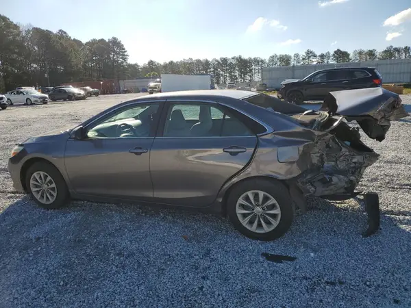 4T1BF1FK5GU153655 2016 TOYOTA CAMRY - Image 2