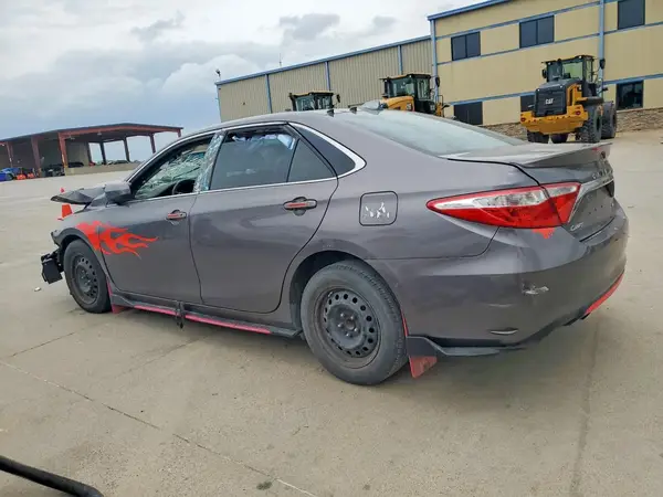4T1BF1FK5GU162209 2016 TOYOTA CAMRY - Image 2