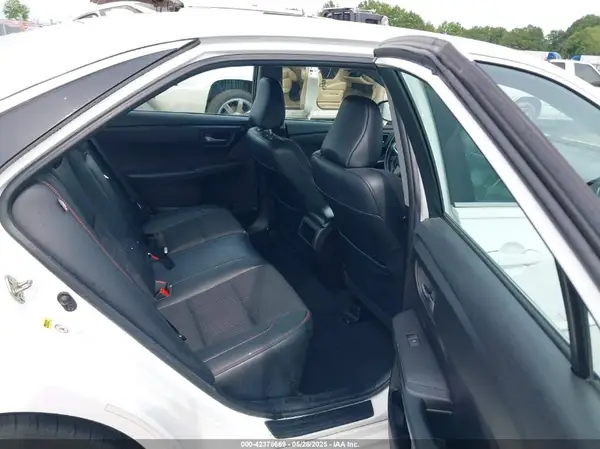 4T1BF1FK5GU163599 2016 TOYOTA CAMRY - Image 8