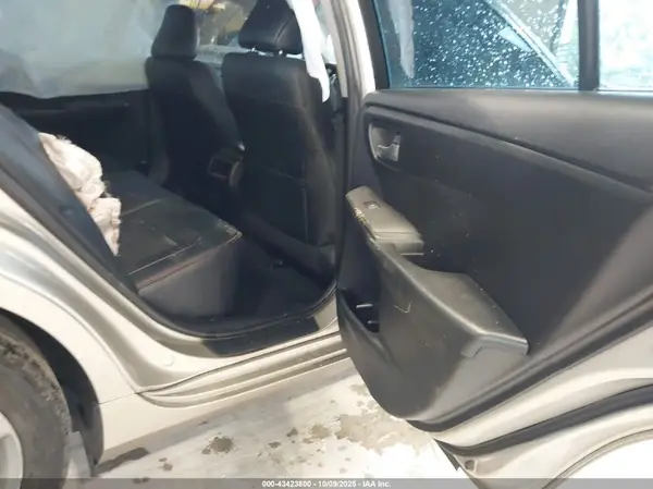 4T1BF1FK5GU168933 2016 TOYOTA CAMRY - Image 8