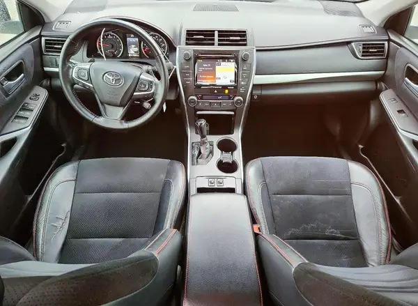 4T1BF1FK5GU176143 2016 TOYOTA CAMRY - Image 8