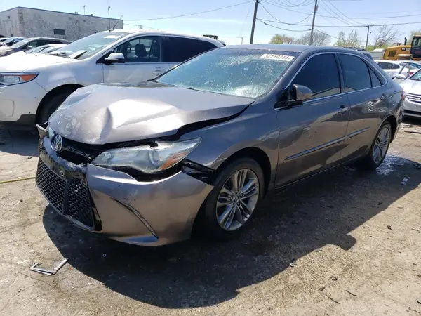 4T1BF1FK5GU186638 2016 TOYOTA CAMRY - Image 1