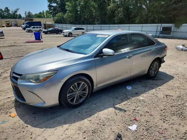 4T1BF1FK5GU187384 2016 TOYOTA CAMRY - Image 1