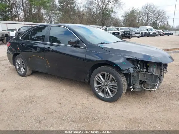 4T1BF1FK5GU188826 2016 TOYOTA CAMRY - Image 1