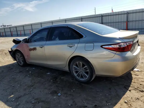 4T1BF1FK5GU189717 2016 TOYOTA CAMRY - Image 2