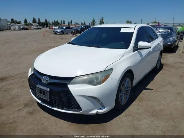 4T1BF1FK5GU191905 2016 TOYOTA CAMRY - Image 2