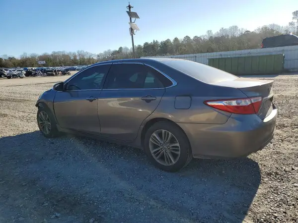 4T1BF1FK5GU194190 2016 TOYOTA CAMRY - Image 2