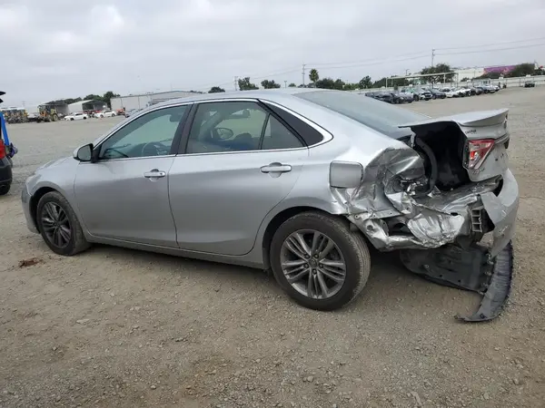 4T1BF1FK5GU194500 2016 TOYOTA CAMRY - Image 2