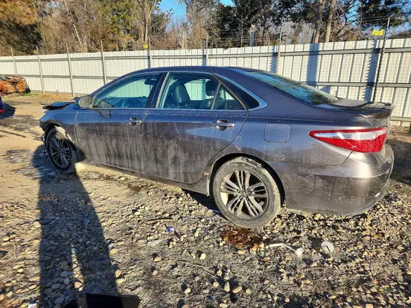 4T1BF1FK5GU198790 2016 TOYOTA CAMRY - Image 2