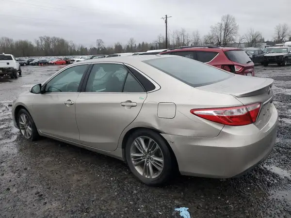 4T1BF1FK5GU199535 2016 TOYOTA CAMRY - Image 2