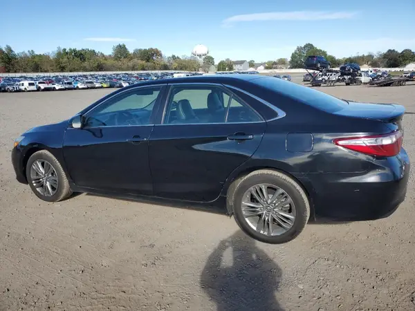 4T1BF1FK5GU201381 2016 TOYOTA CAMRY - Image 2