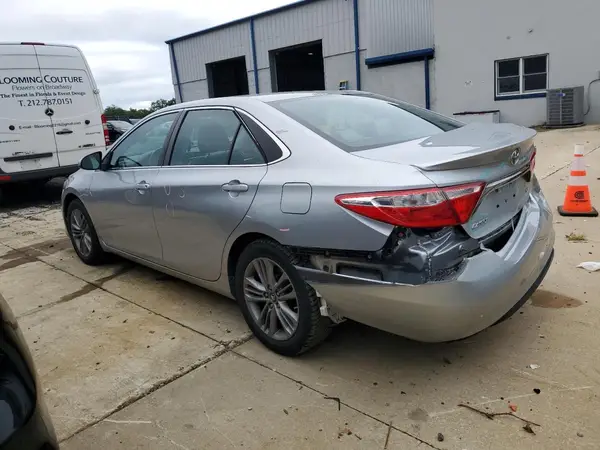 4T1BF1FK5GU202420 2016 TOYOTA CAMRY - Image 2