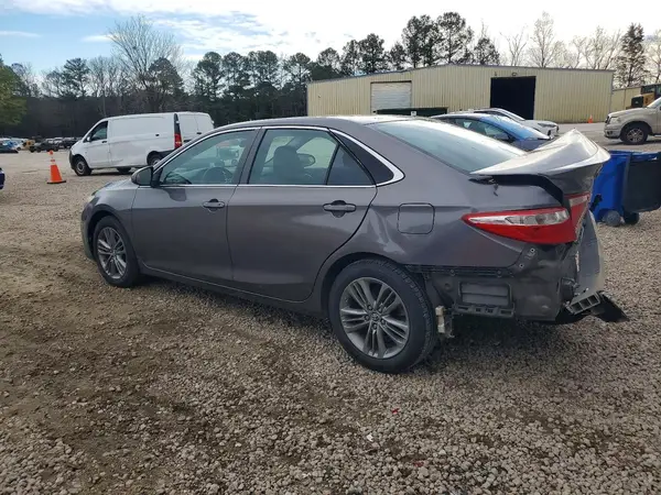 4T1BF1FK5GU206449 2016 TOYOTA CAMRY - Image 2