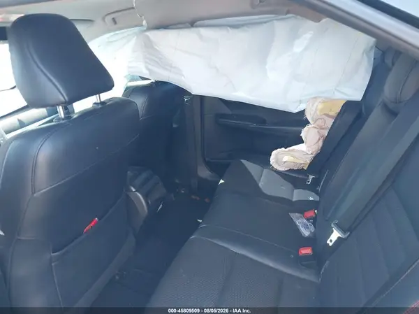 4T1BF1FK5GU207696 2016 TOYOTA CAMRY - Image 8
