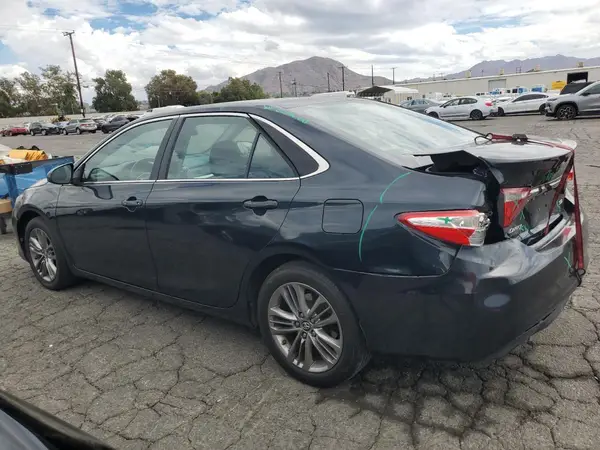 4T1BF1FK5GU208492 2016 TOYOTA CAMRY - Image 2