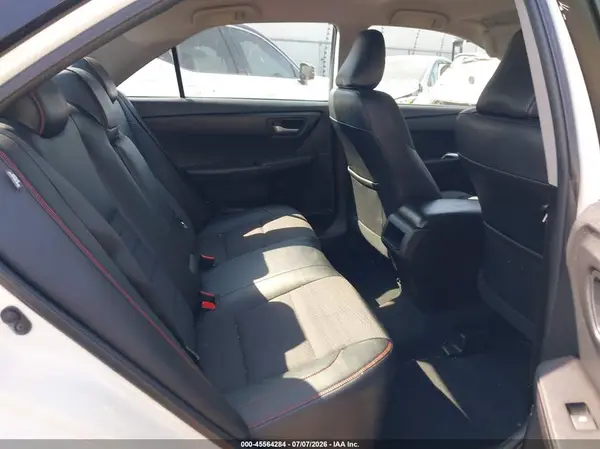 4T1BF1FK5GU208525 2016 TOYOTA CAMRY - Image 8