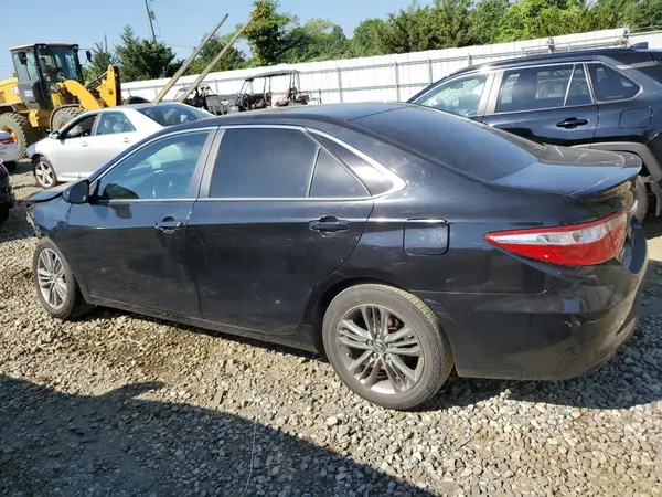 4T1BF1FK5GU217970 2016 TOYOTA CAMRY - Image 2