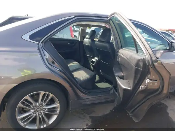 4T1BF1FK5GU225437 2016 TOYOTA CAMRY - Image 8
