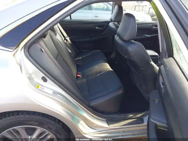 4T1BF1FK5GU226345 2016 TOYOTA CAMRY - Image 8